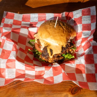 Fried Chicken Sandwich With Chips